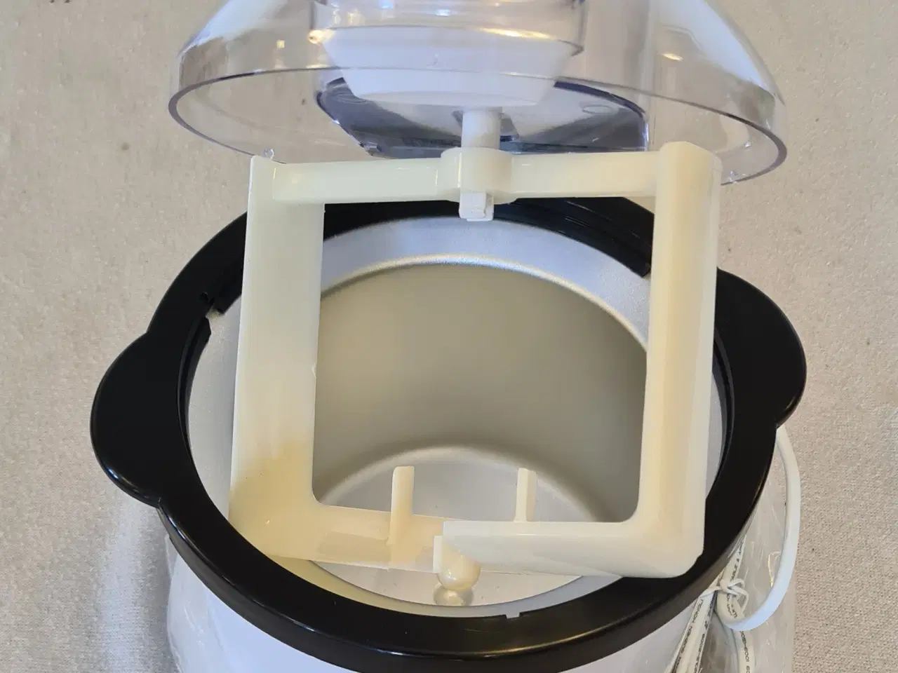 Billede 8 - Melissa NCJ-28-90 Ismaskine hvid