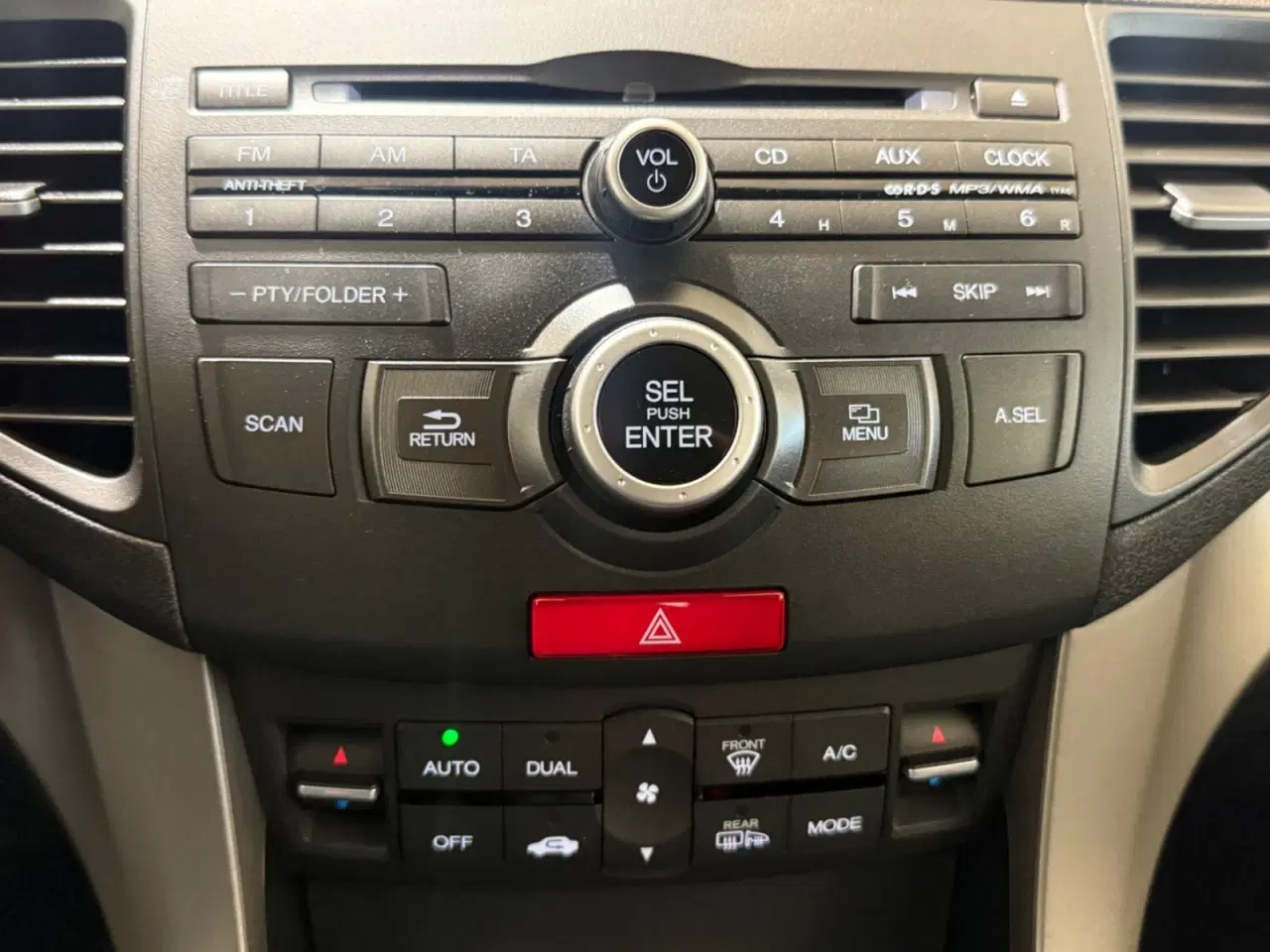 Billede 14 - Honda Accord 2,0 Elegance Tourer aut.