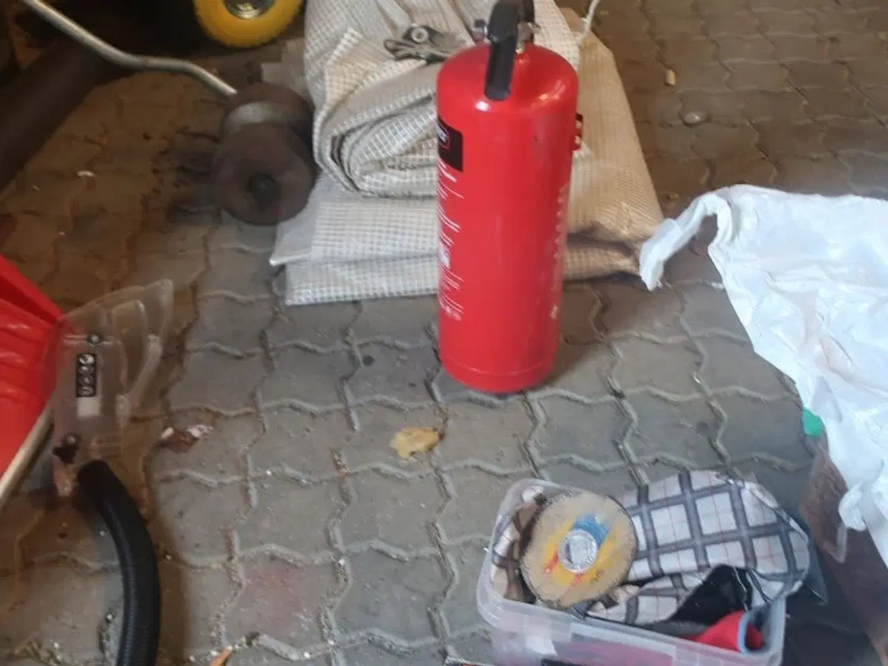 Billede 4 - Snesknovle, sækkevogn m.m.