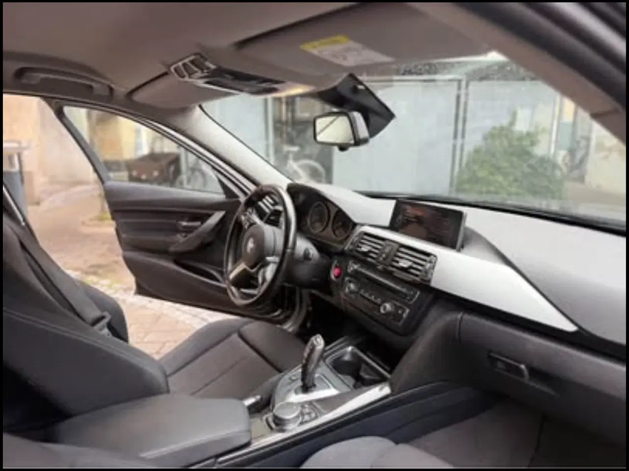 Billede 6 - BMW 320D M-Pakke • Masser af udstyr • KUN 100.000 