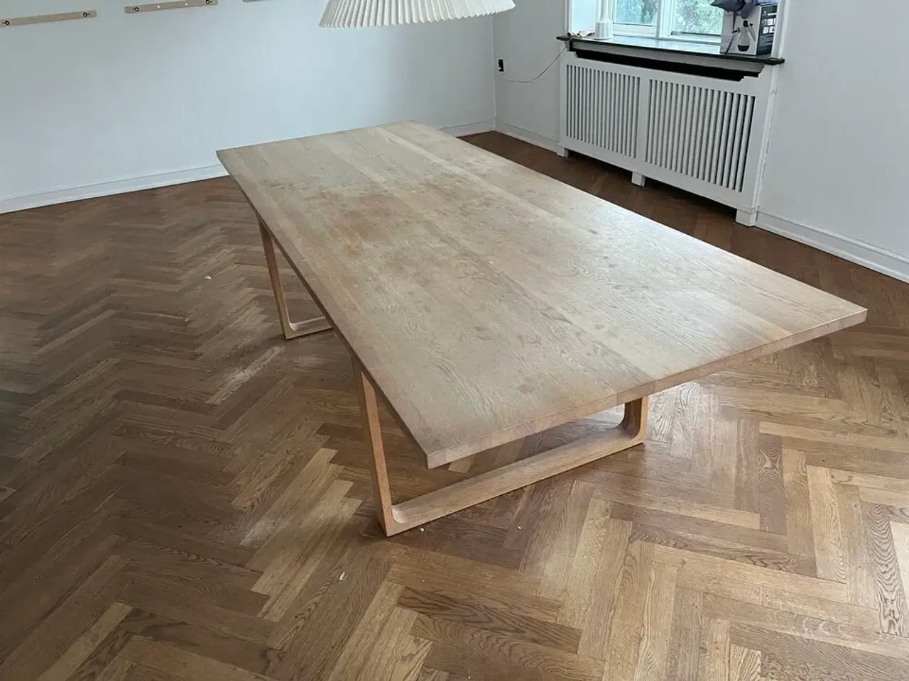 Billede 2 - Spisebord  FRITZ HANSEN