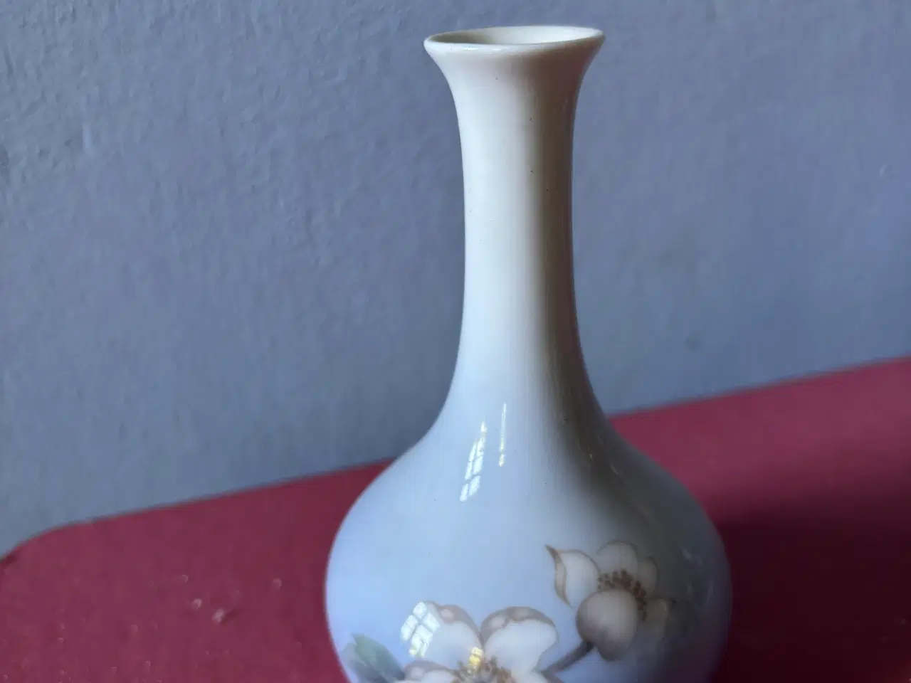 Billede 9 - Royal Copenhagen figure, krus og vase