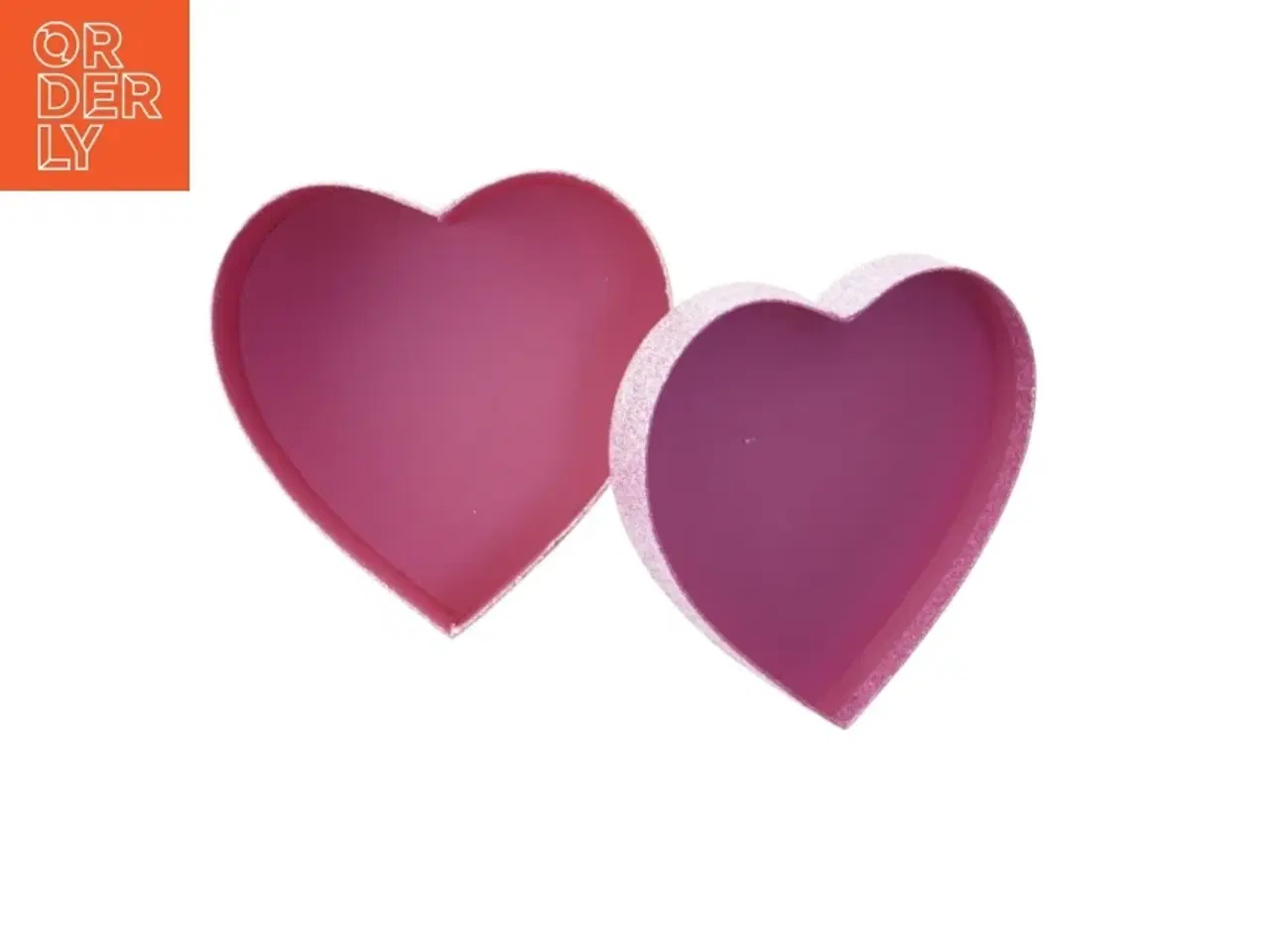 Billede 3 - Glitrende hjerteformet gaveæske fra Flying Tiger (str. 18 cm)