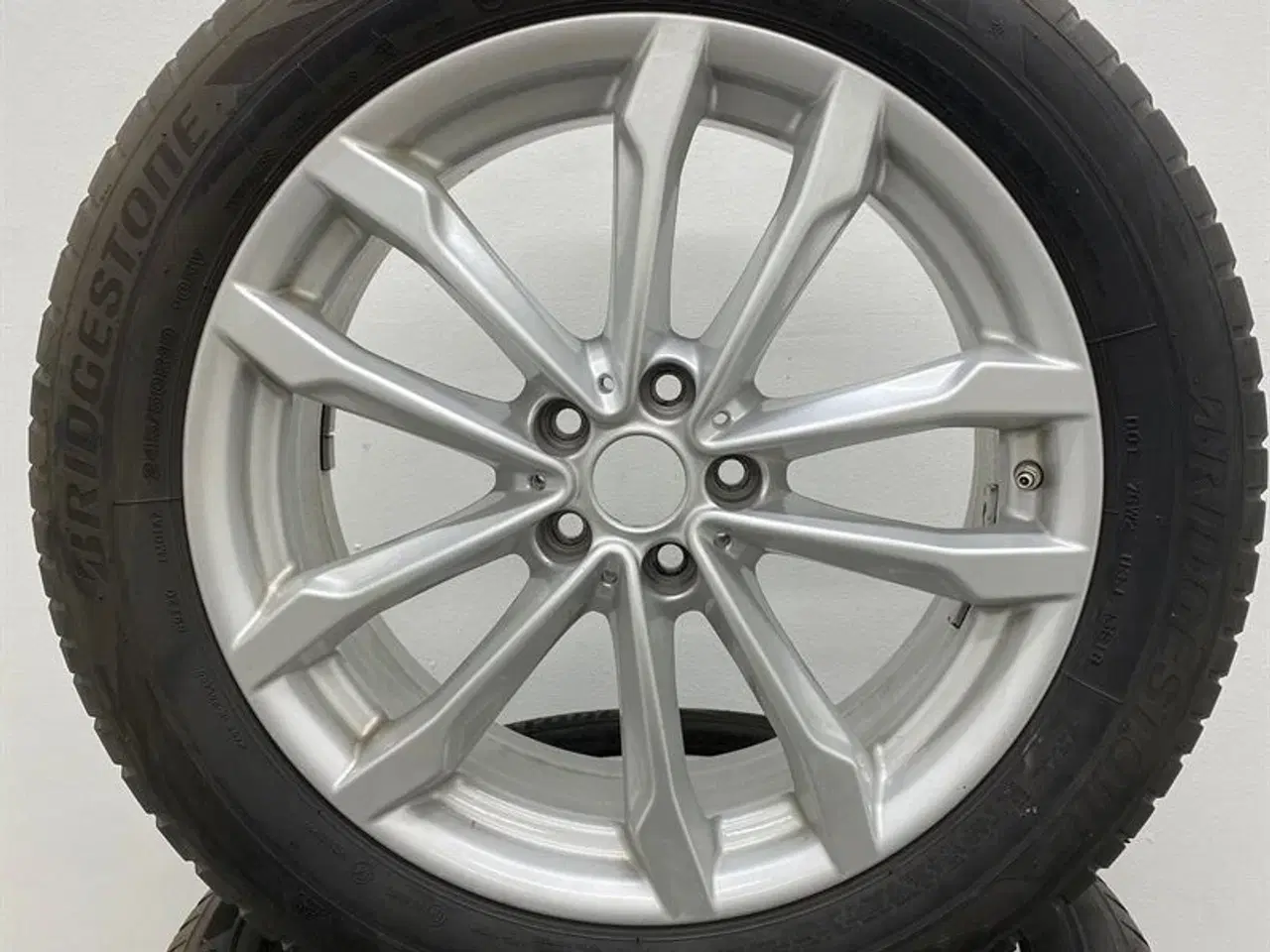 Billede 5 - 19" Org. BMW Alufælge med vinterdæk "V Spoke 691" A64456 BMW G11 G30 G31 X3 (G01) X4 (G02) G11 LCI X3 (G08) X3 (G01 LCI) X4 (G02 LCI)