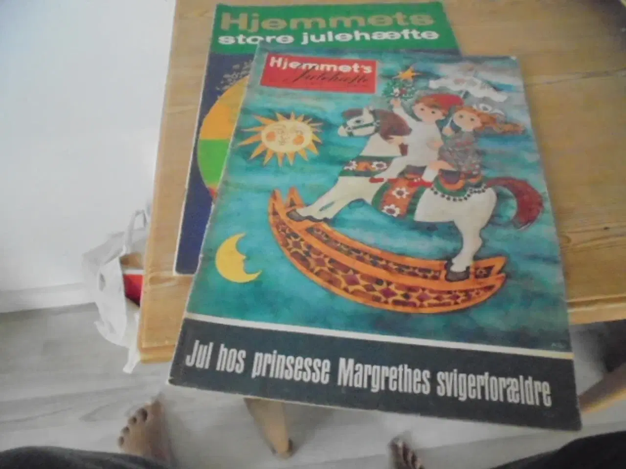 Billede 1 - 2 x Hjemmets Julehæfte – 1967 og -68