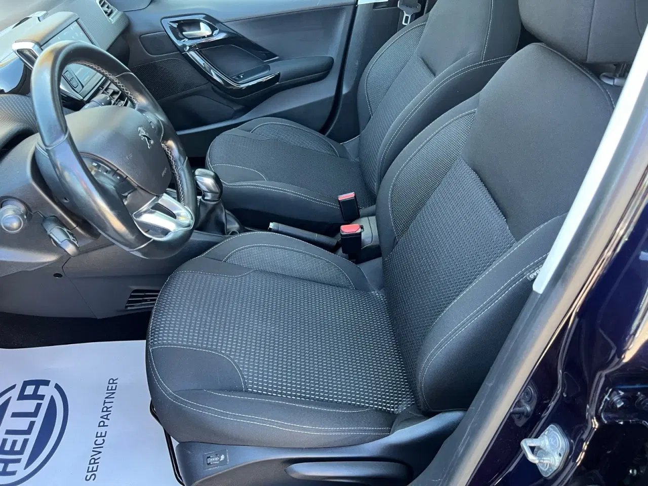 Billede 5 - Peugeot 208 1,5 BlueHDi 100 Prestige Sky