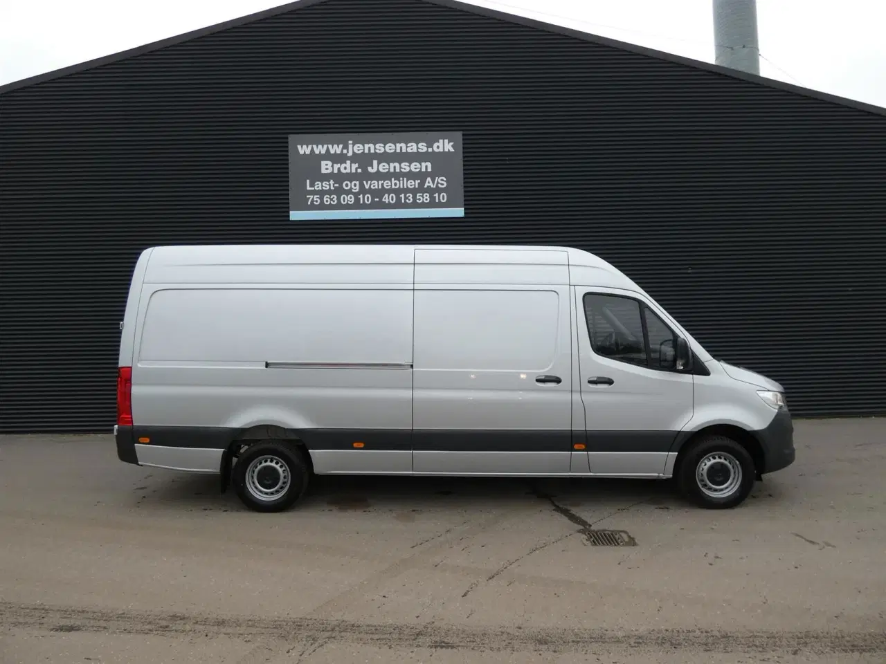 Billede 1 - Mercedes-Benz Sprinter 317 2,0 CDI A3 H2 RWD 9G-Tronic 170HK Van Aut.