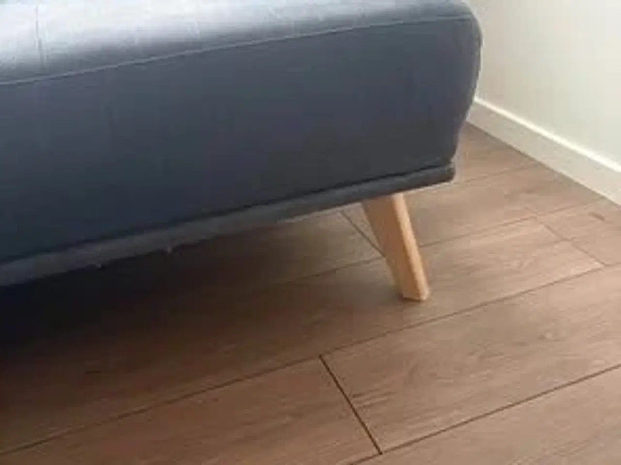 Billede 4 - Flot og velholdt sofa sælges