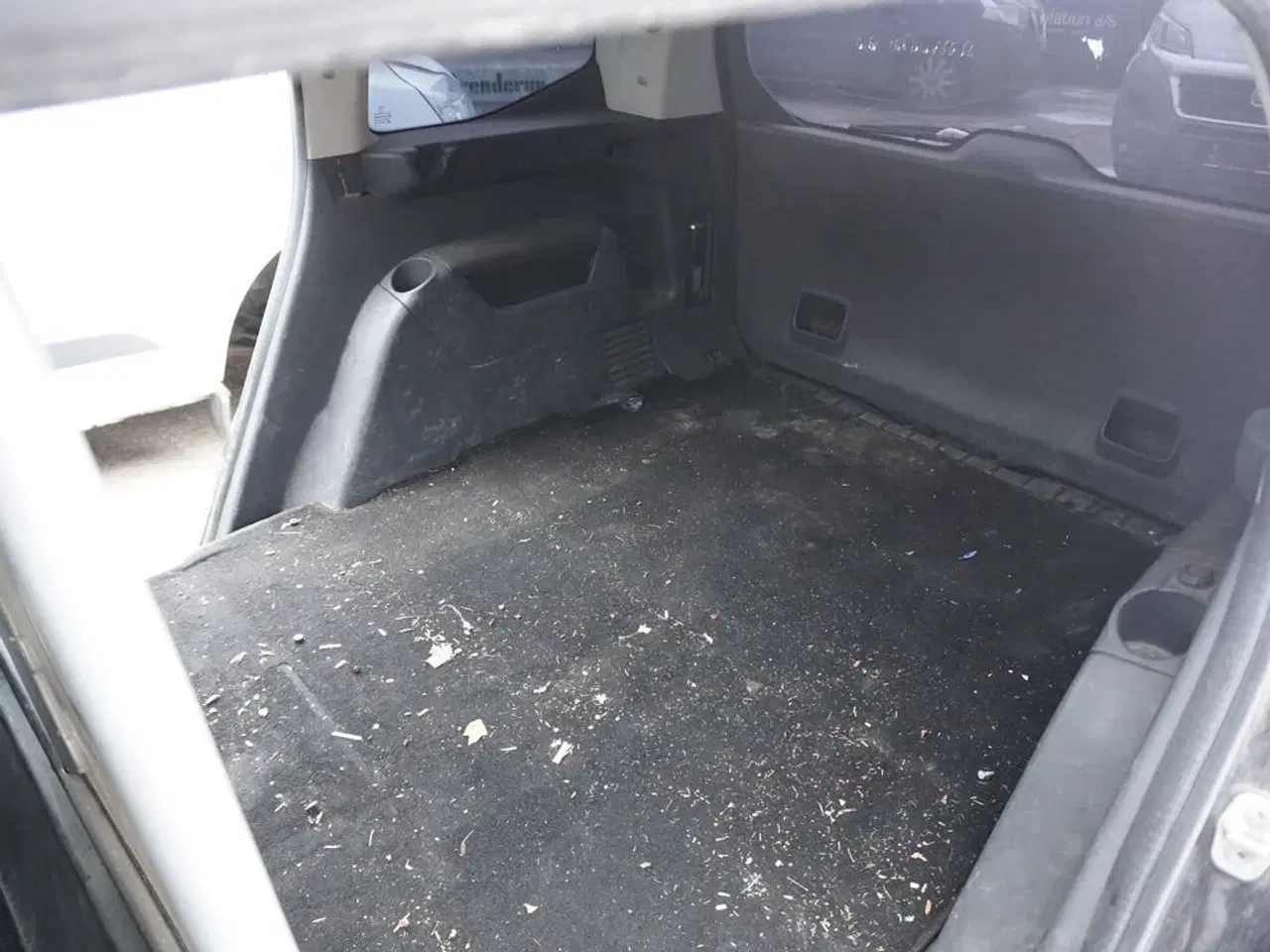 Billede 14 - Varebil PEUGEOT 5008 1.6 HDI 112HK ESG (Momsfri)