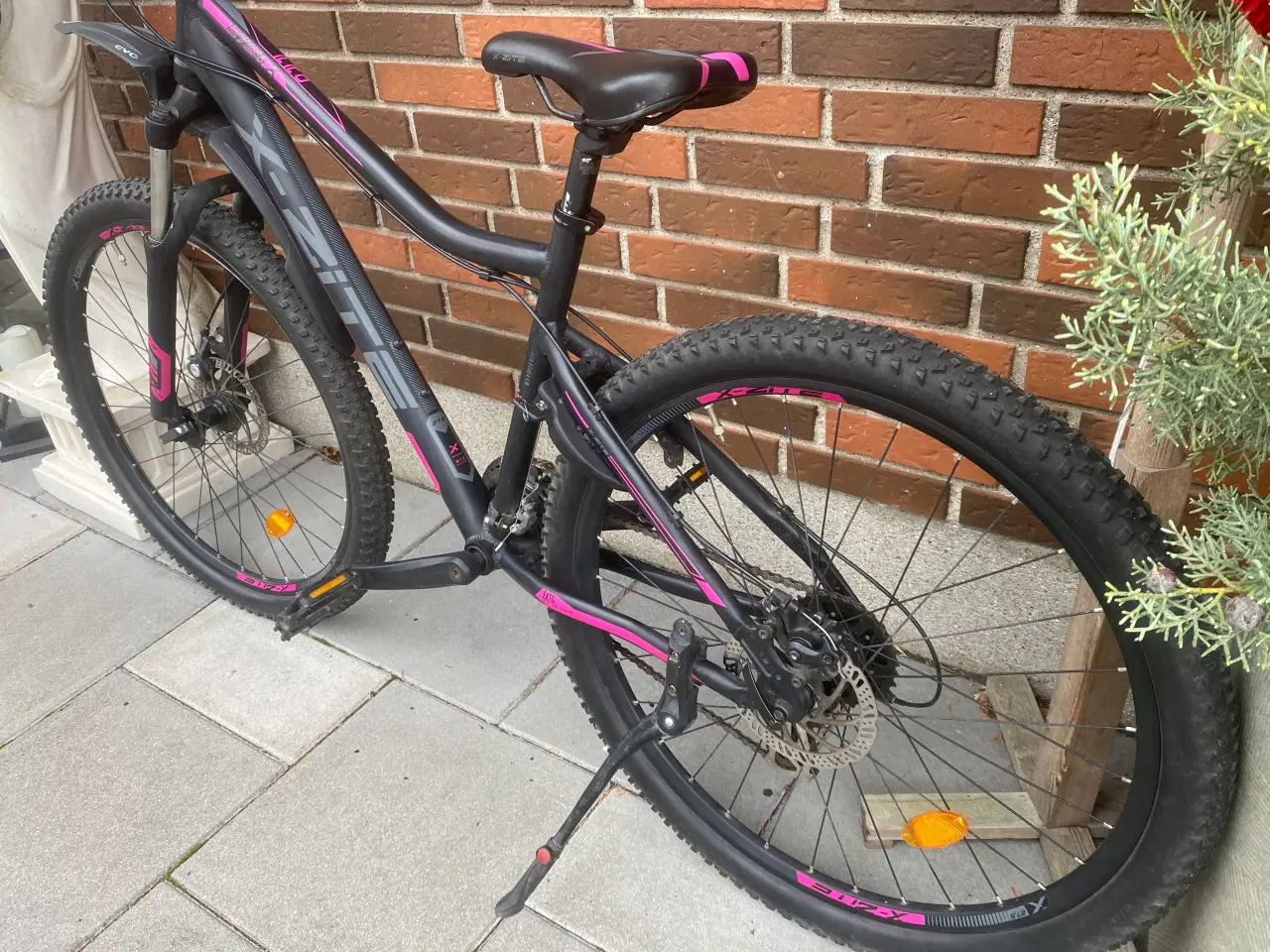Billede 7 - Købt til 4299 kr 27,5 tommer 