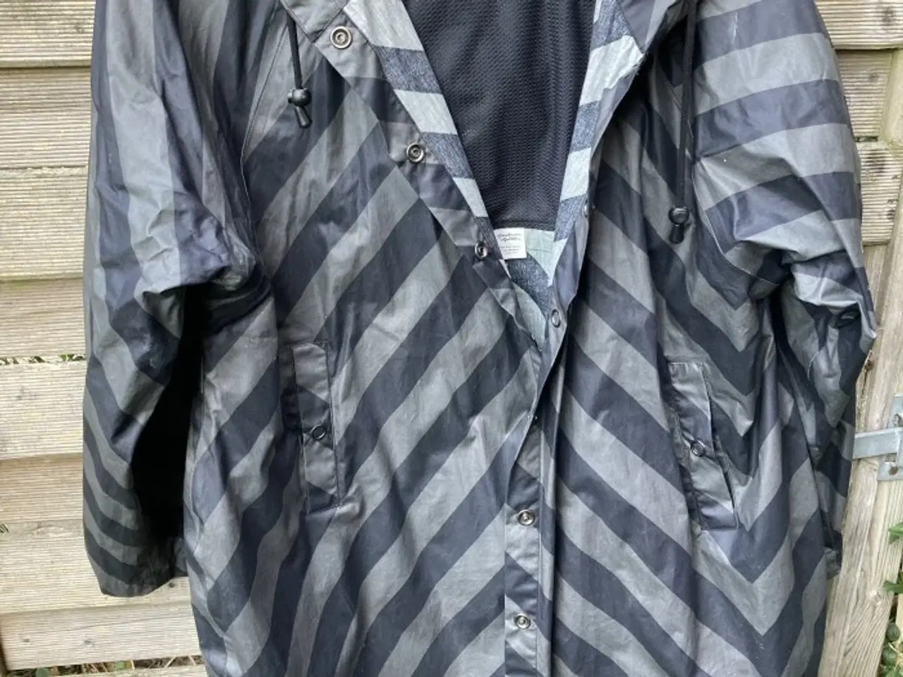 Billede 1 - Gudrun Sjøden regnjakke 