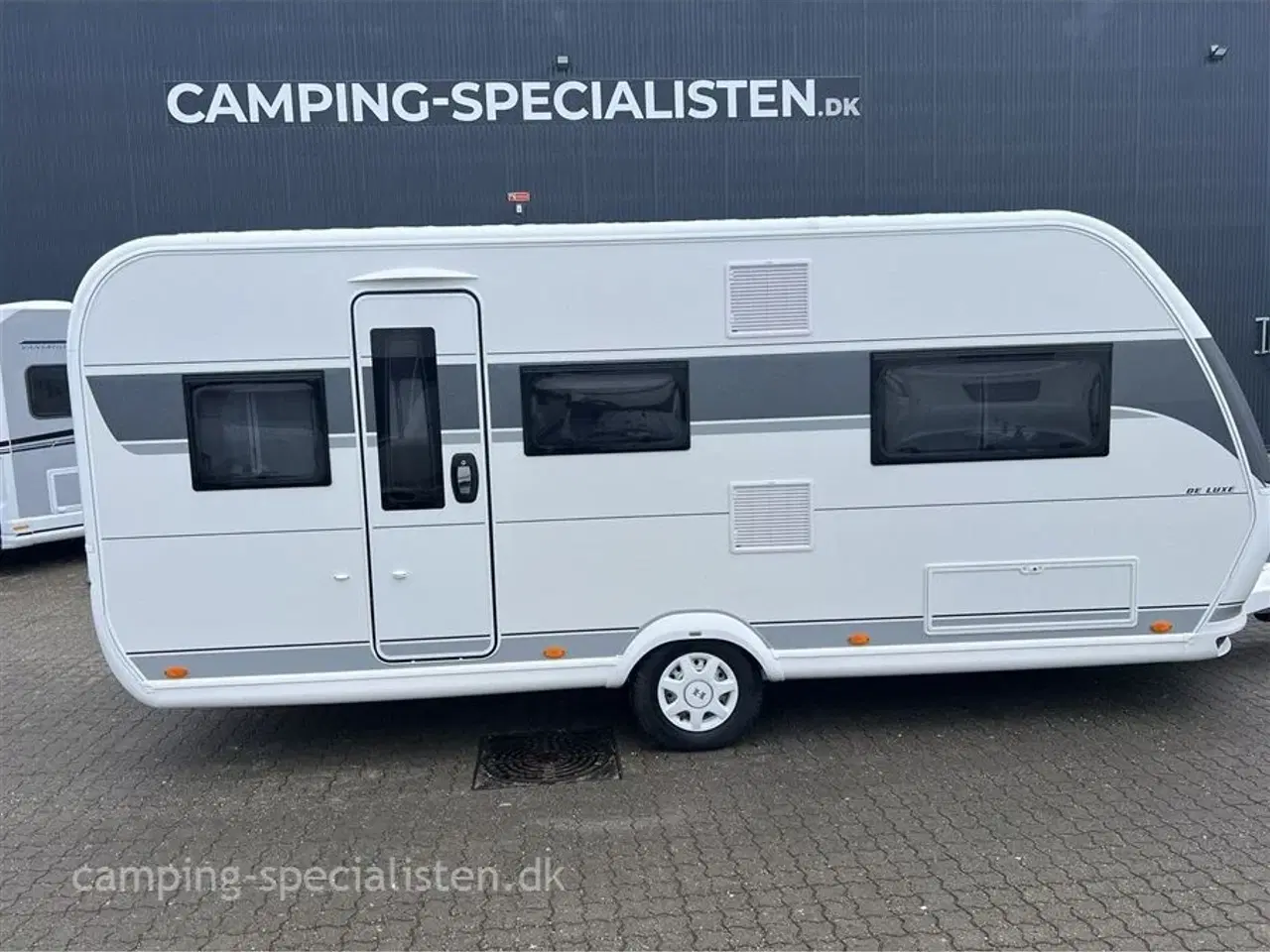 Billede 1 - 2025 - Hobby De Luxe 495 UL   2025 Hobby 495 UL De Luxe - se den nu hos Camping-Specialisten.dk i Silkeborg