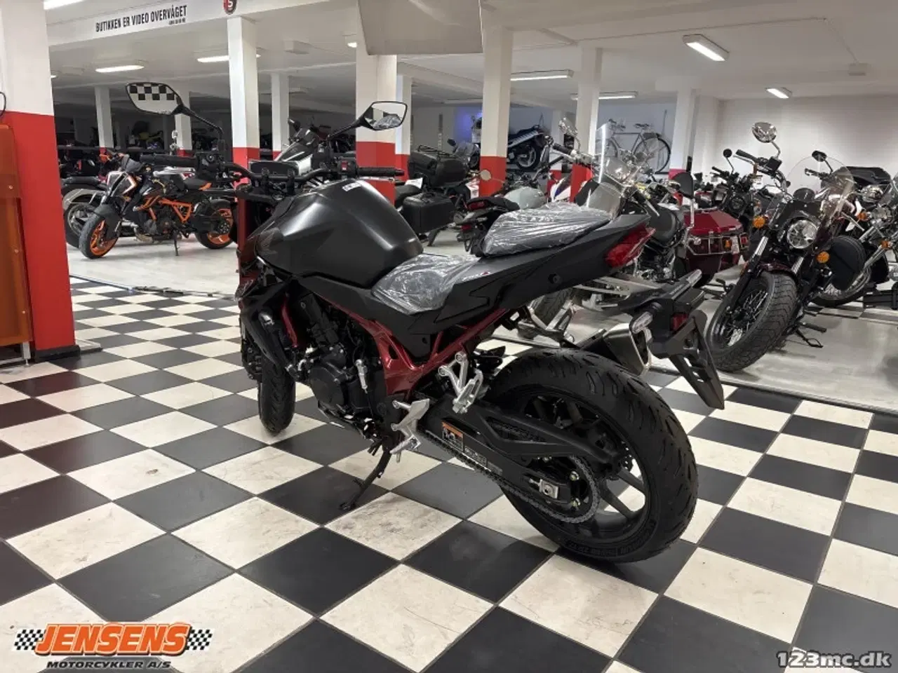 Billede 5 - Honda CB 750 Hornet E-Clutch