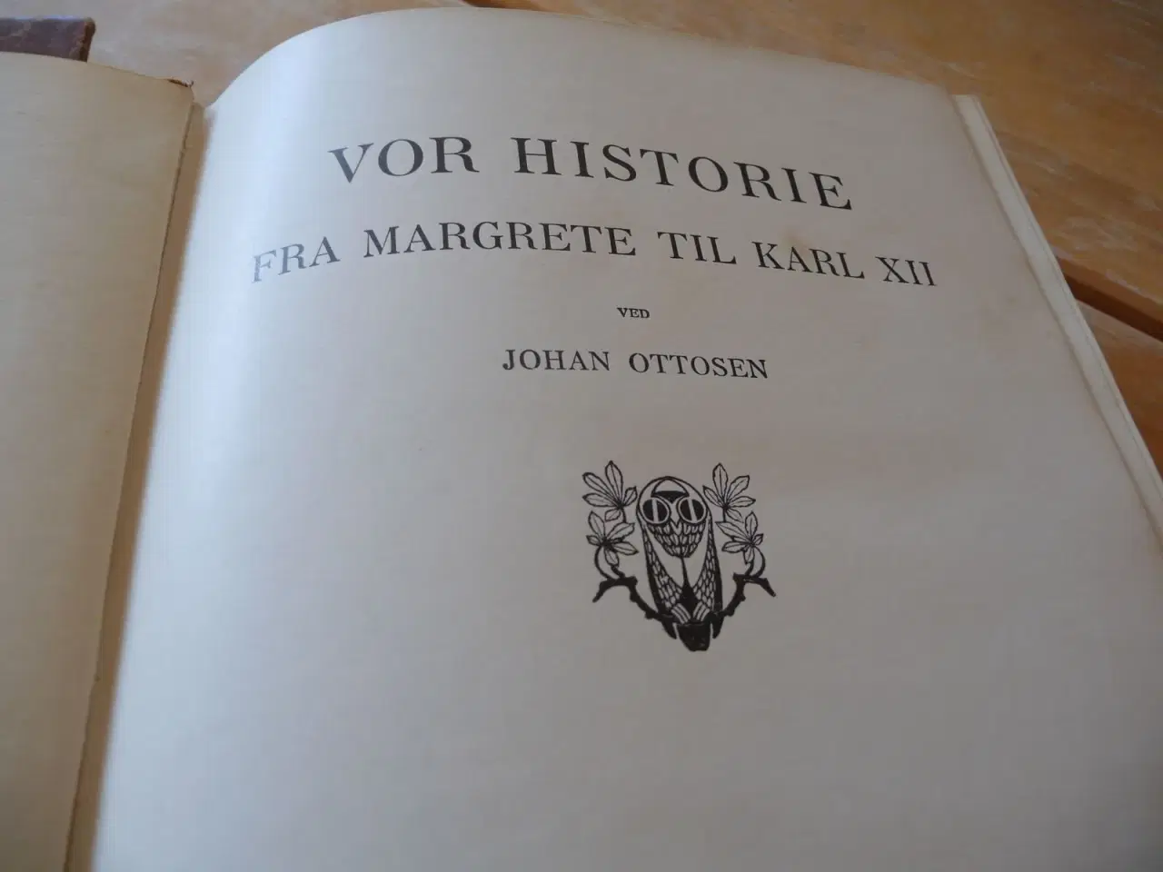 Billede 3 - Vor Historie af Johan Ottosen