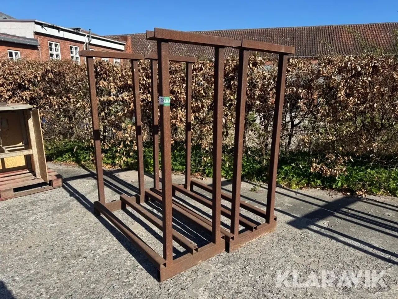 Billede 1 - Brænde stabler 2 styks