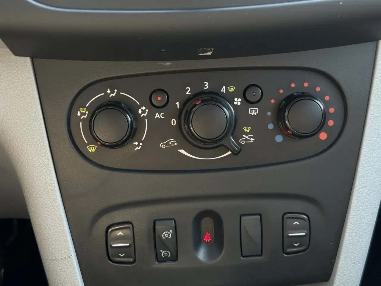 Billede 15 - Dacia Sandero 1,5 DCi Ambiance 75HK 5d