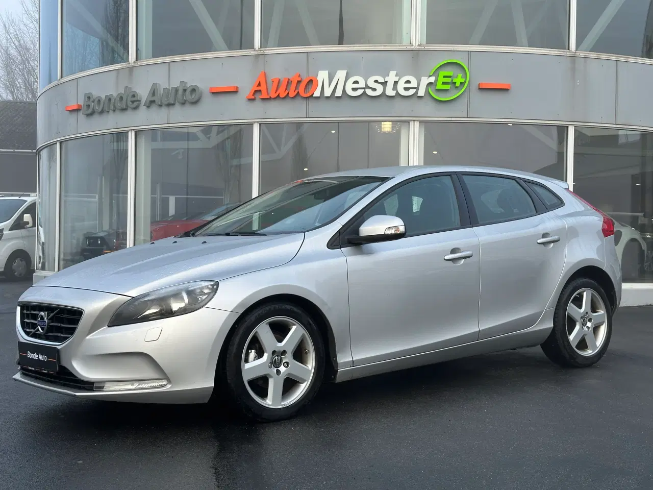 Billede 1 - Volvo V40 sælges engros