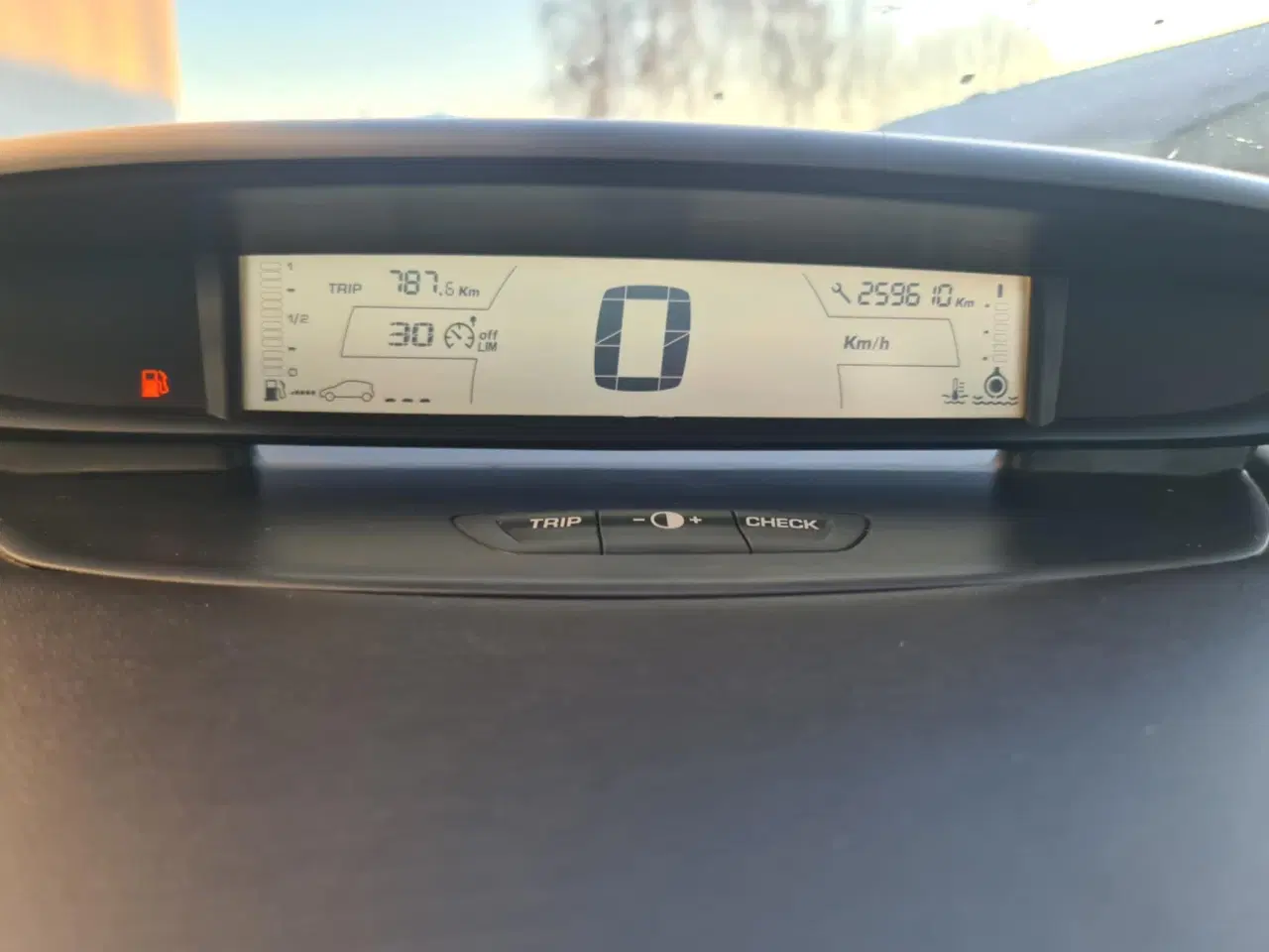 Billede 6 - Nysunet citroen c4  1.6 benzin