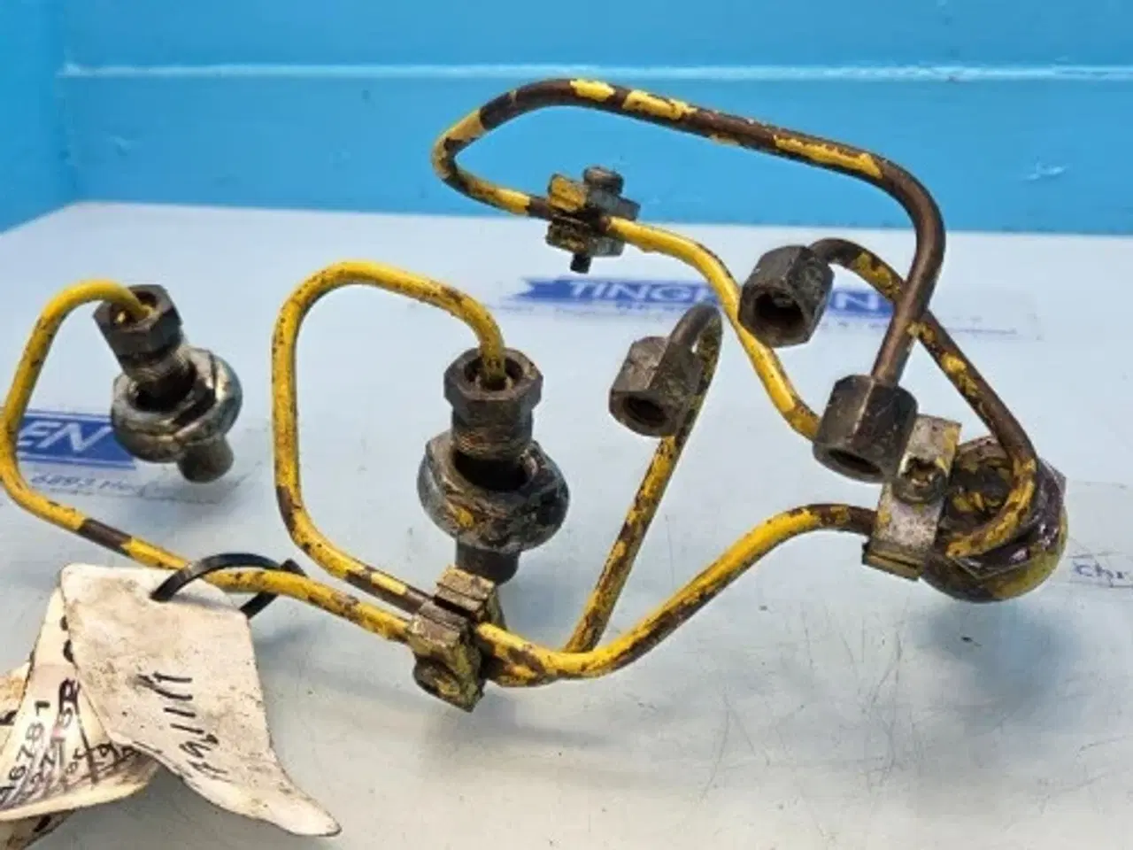 Billede 3 - Ford 2715E Dyserør Sæt 2703E9A557