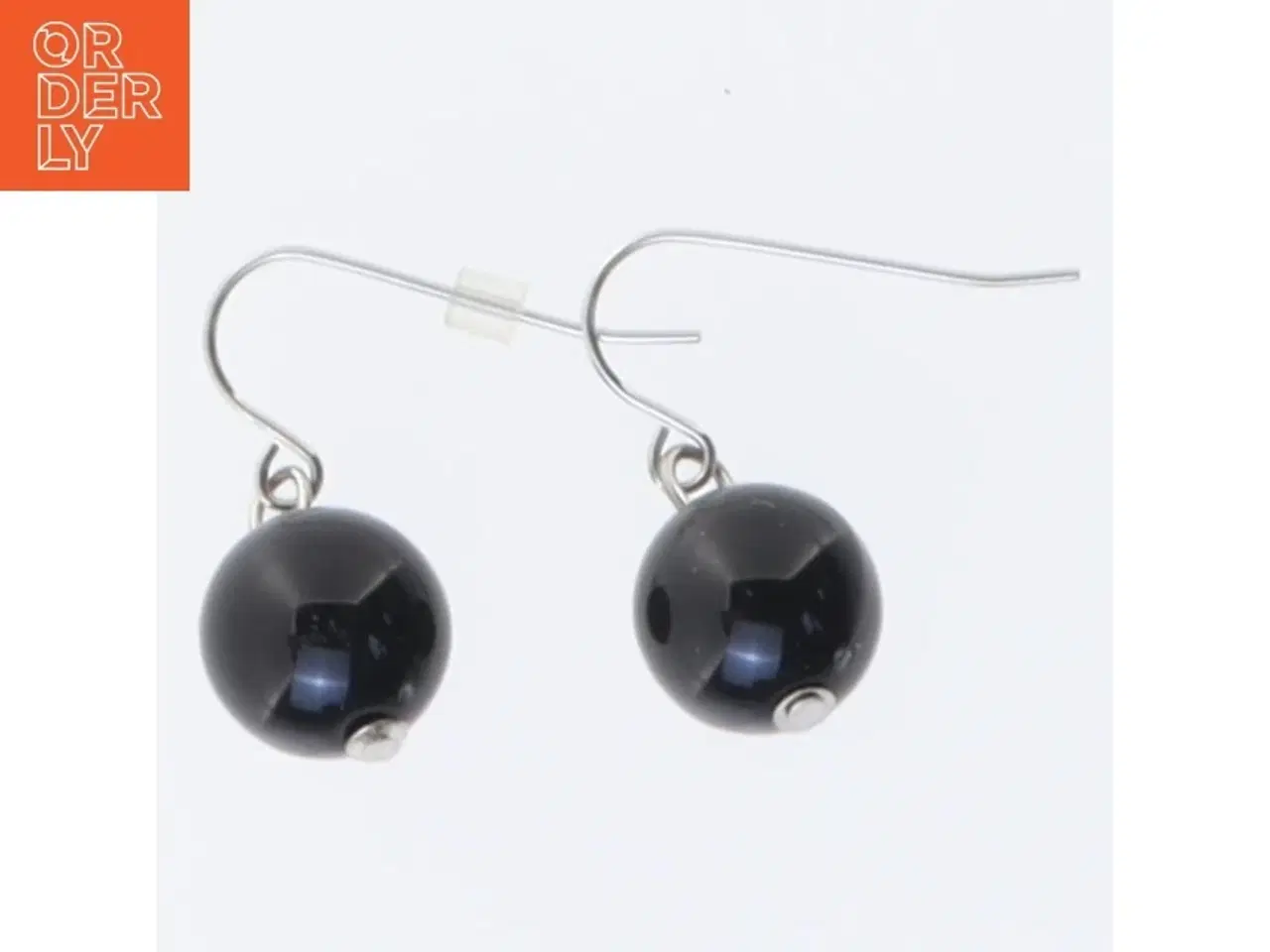 Billede 2 - Sort kugleøreringe (str. 2,5 cm)