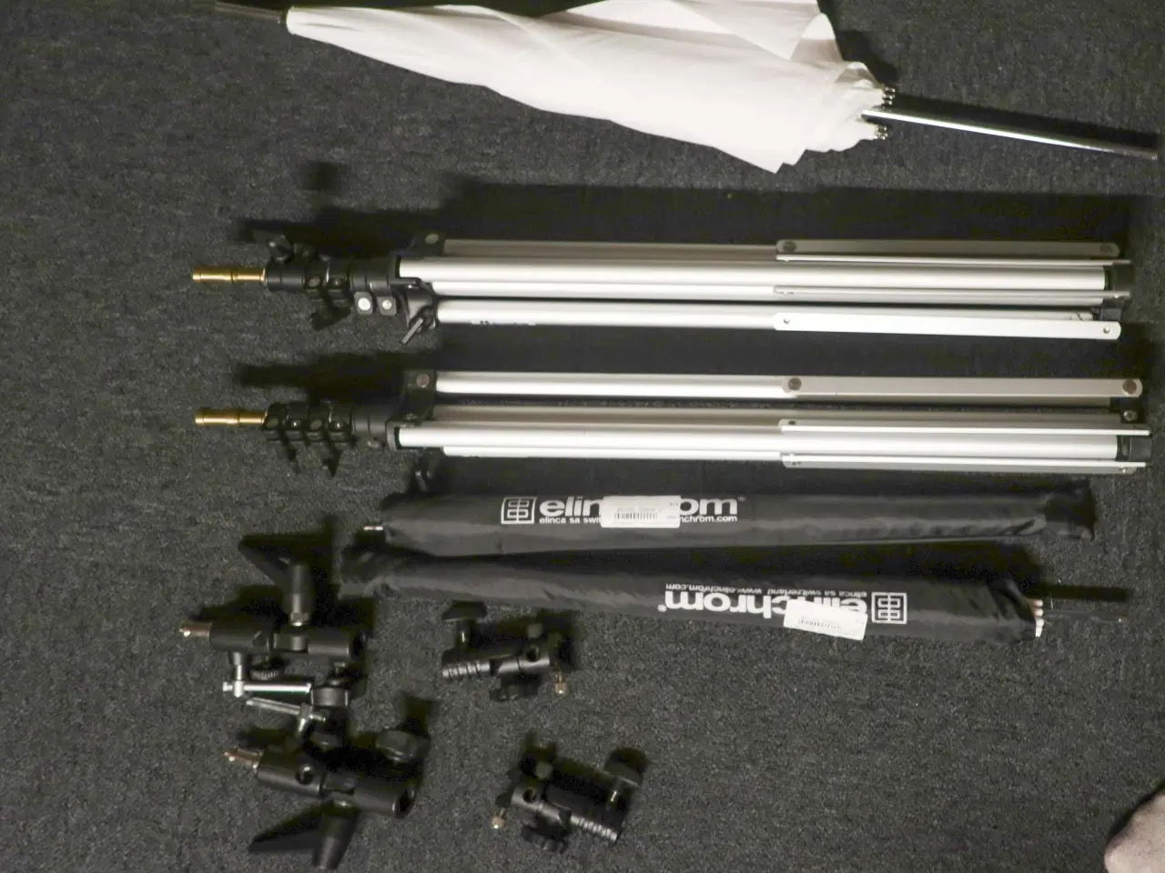 Billede 1 - Fotostativer, 3 paraplyer 4 x monteringssæt