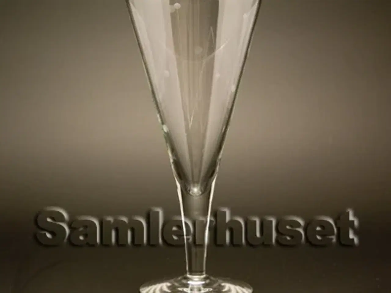 Billede 1 - Clausholm Hvidvinsglas. H:160 mm.
