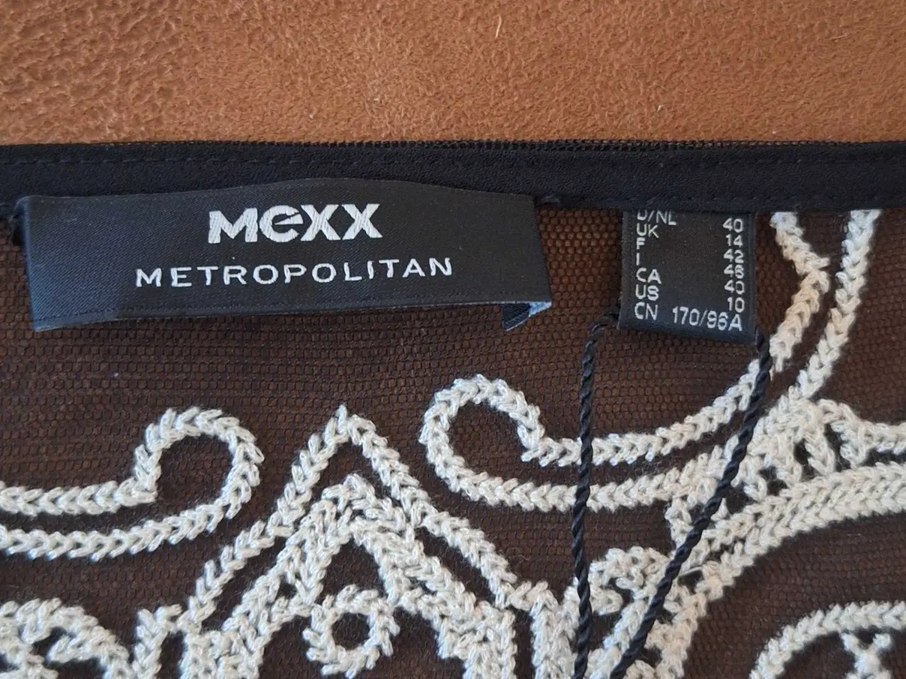 Billede 6 - Sort ærmeløs kjole 