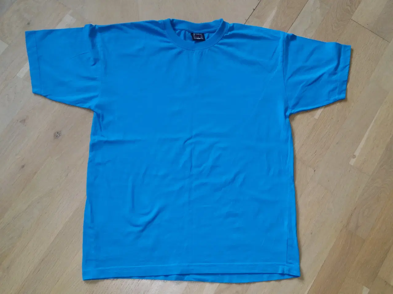 Billede 1 - T-shirt 