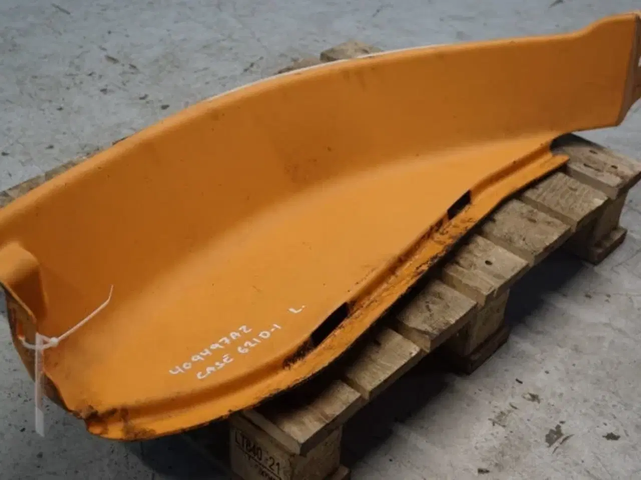Billede 2 - Case 621D Afskærmning 403154A3