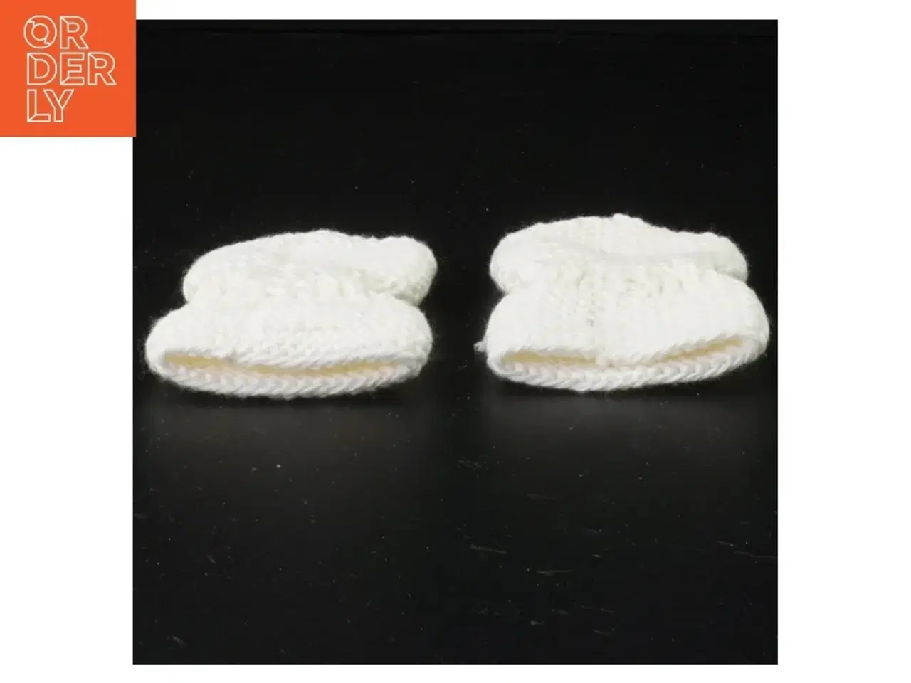 Billede 3 - Håndstrikkede babyvanter (str. 11 cm)