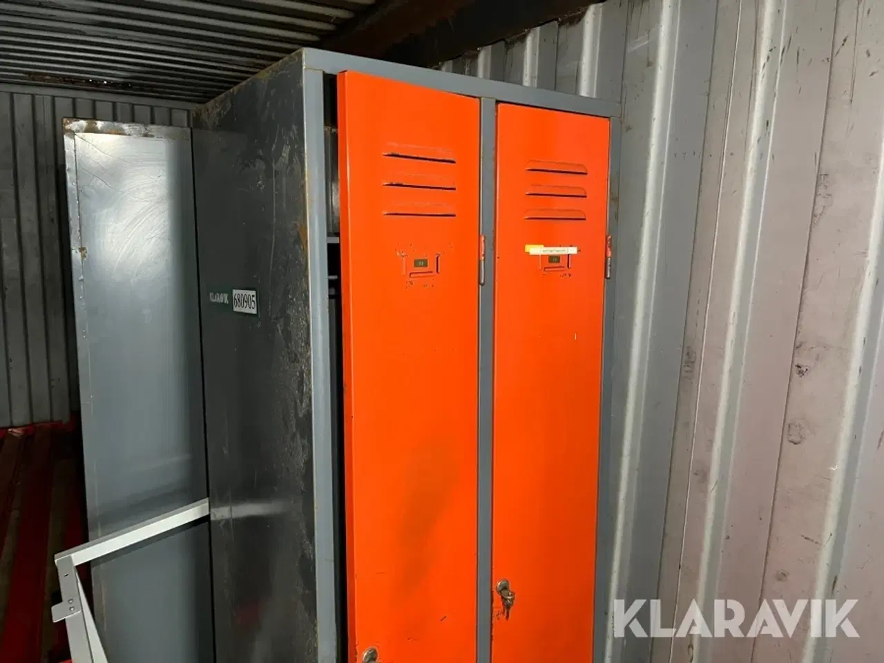 Billede 2 - Omklædningsskabe 7 styk
