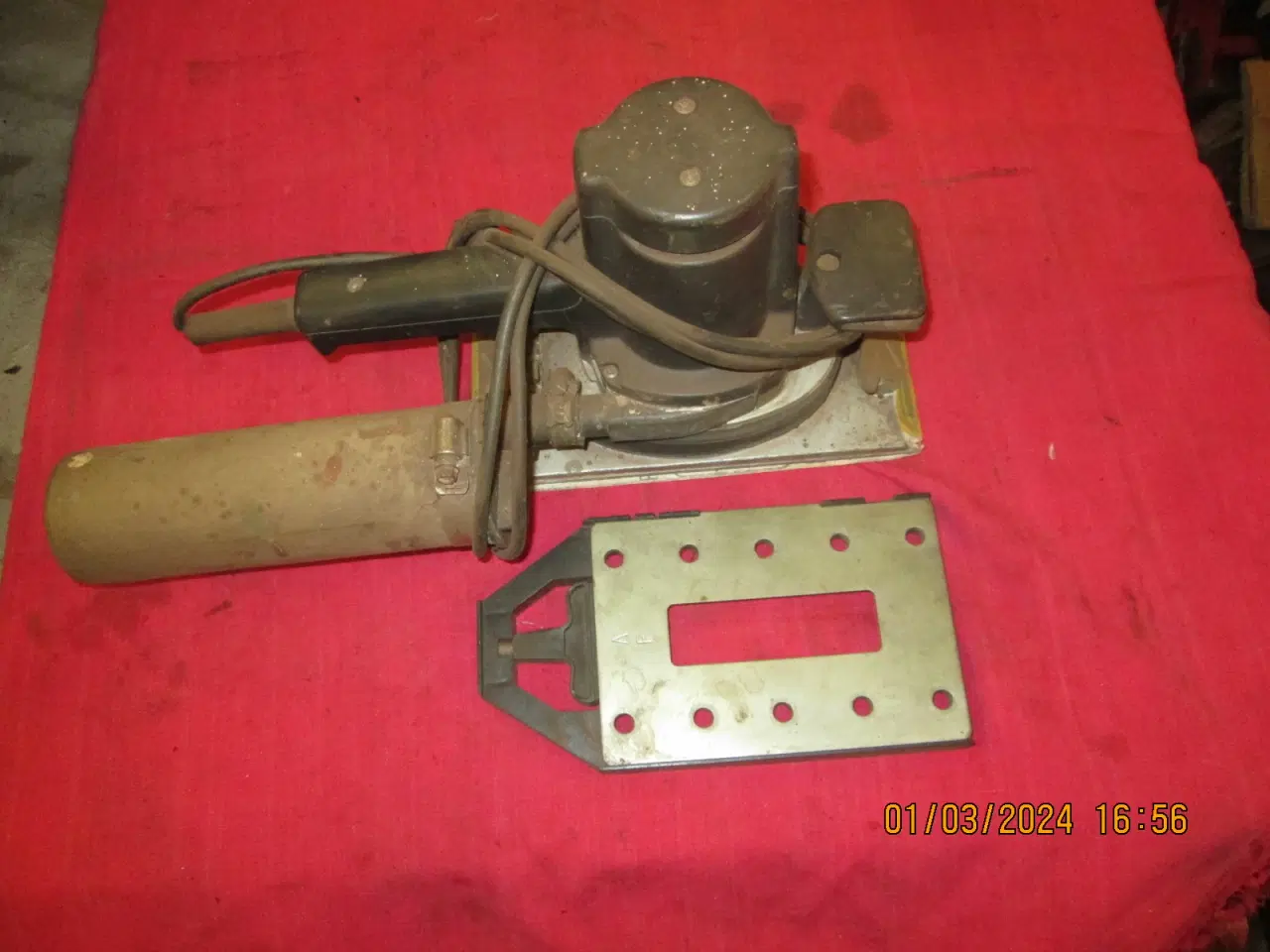 Billede 1 - BLACK-DECKER RYSTEPUDSER