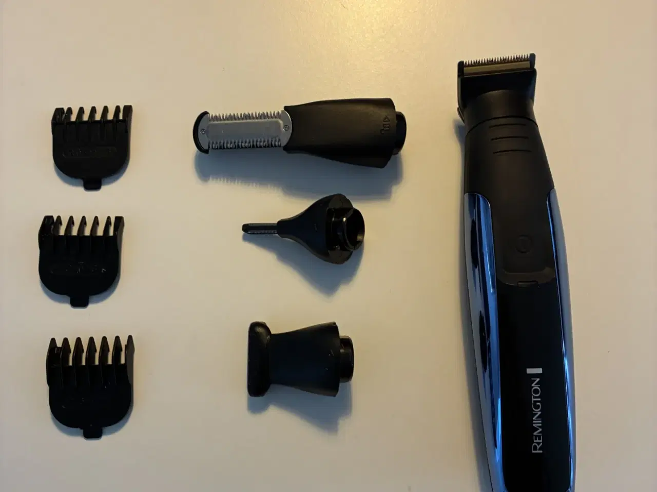 Billede 1 - Remington Multitrimmer - PG6160 - Med 4 forskellig