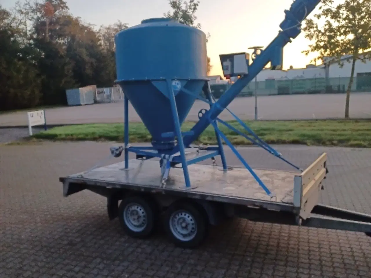 Billede 3 - Mørtelsilo VM