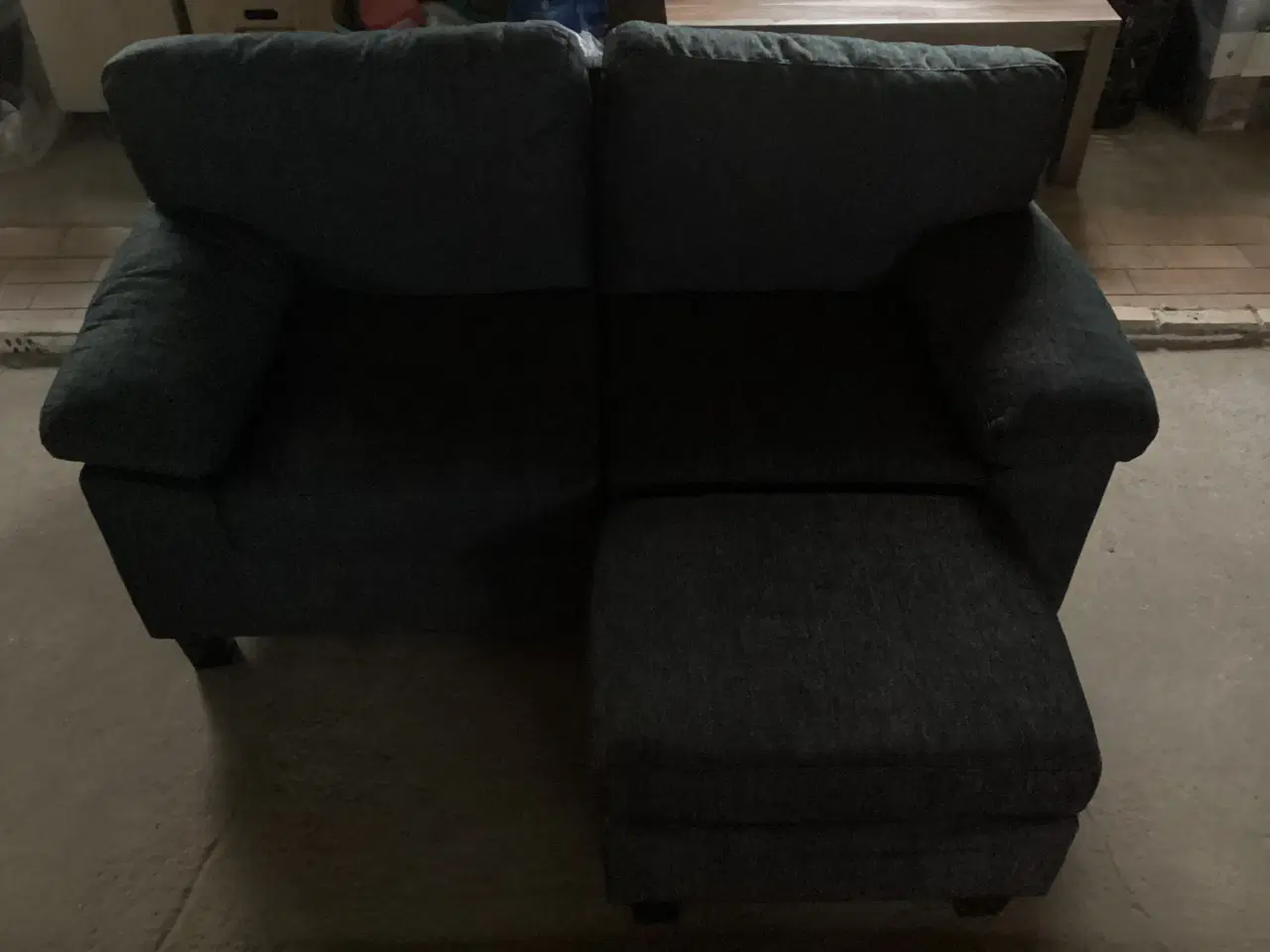 Billede 1 - 2 personers sofa med puf
