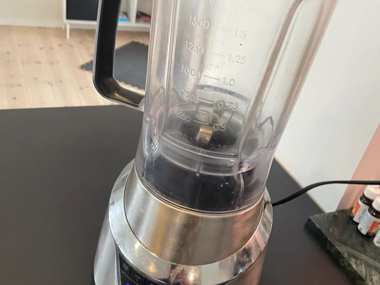 Billede 2 - Sandstrøm - kraftig blender på 1,75l