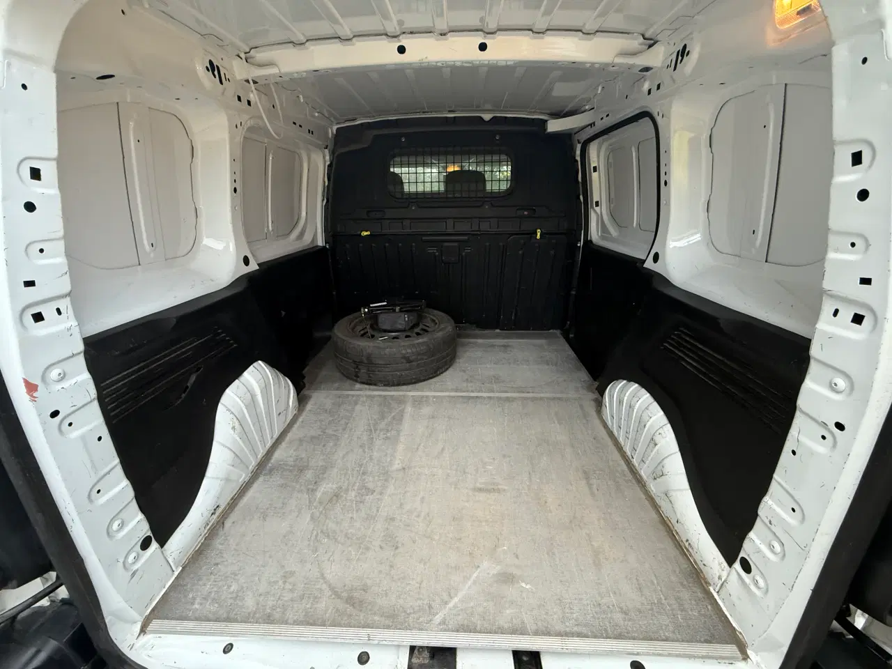 Billede 6 - Partner med 3 pladser