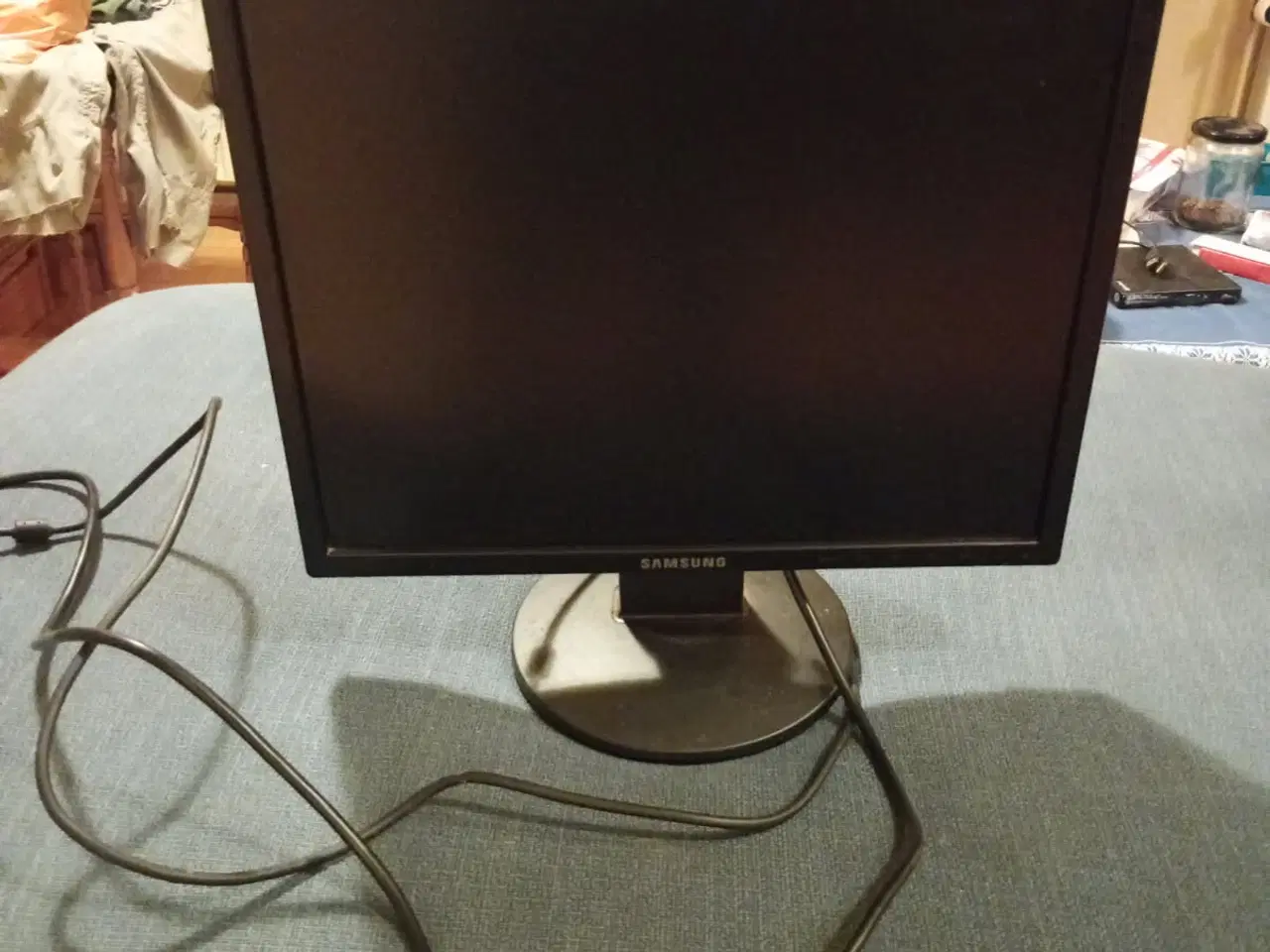 Billede 1 - Samsung 4:3 19 tommer PC skærm