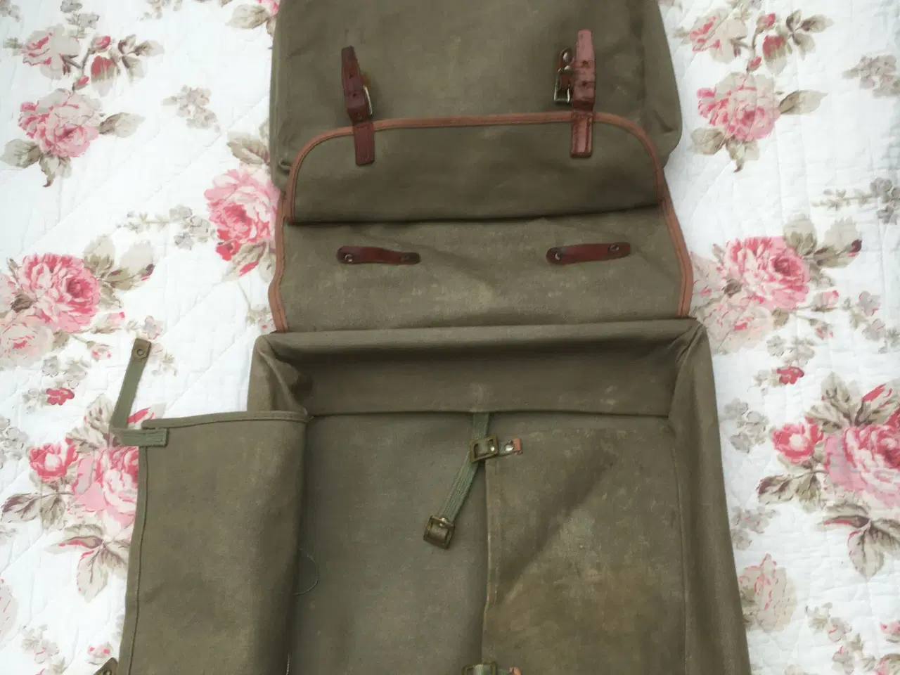 Billede 3 - Gl. militaer ransel