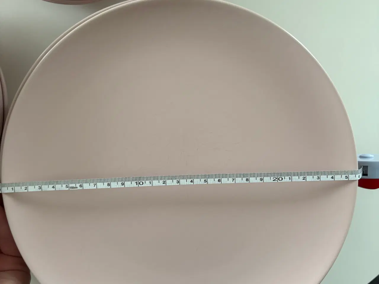 Billede 5 - Lyserødt tallerkensæt fra IKEA