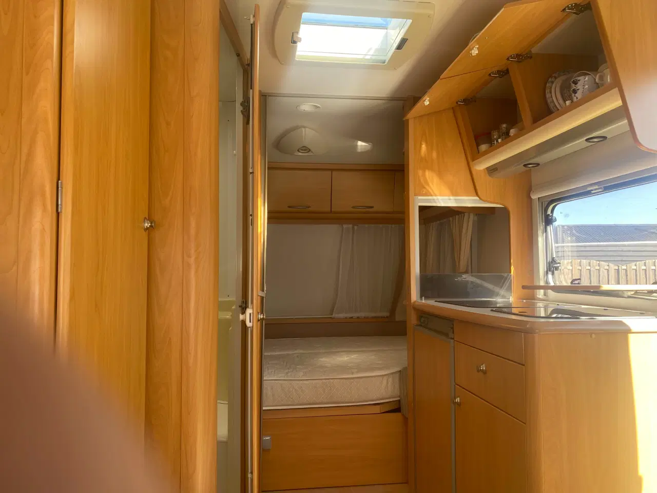 Billede 13 - Fin campingvogn Caratt 430