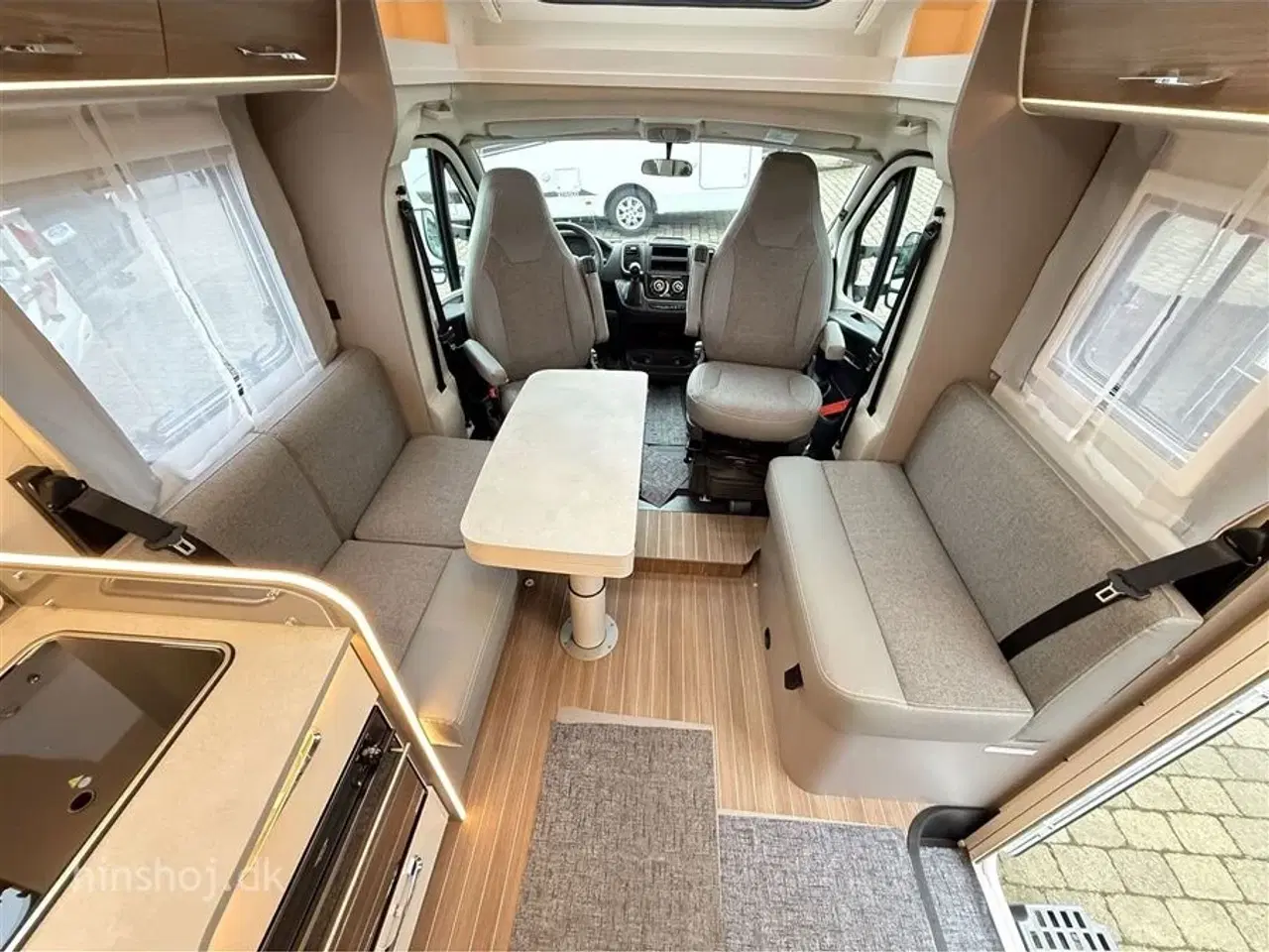 Billede 23 - 2025 - Etrusco T 7400 QBC Aut. Drømmeautocamperen: Etrusco By Hymer – Komfort og Luksus i Én Pakke