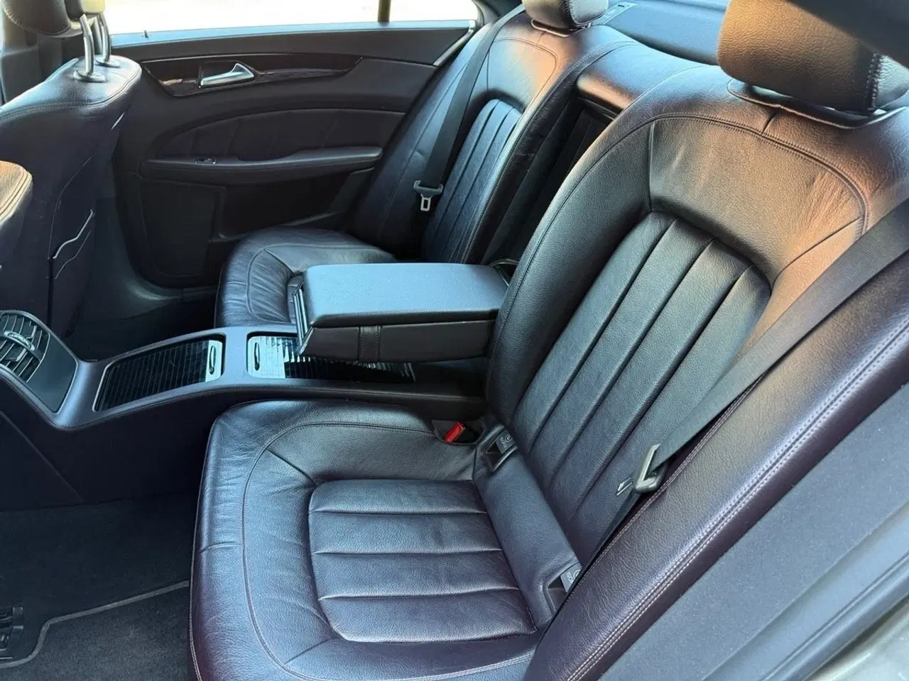 Billede 11 - Mercedes CLS350 3,0 CDi Coupé aut. 4Matic BE