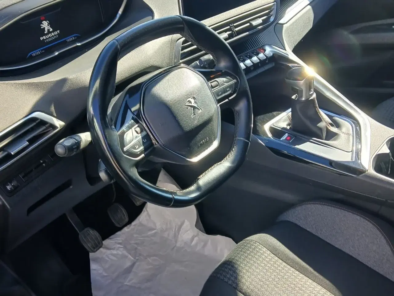 Billede 7 - Peugeot 3008 1,5 BlueHDi 130 Allure