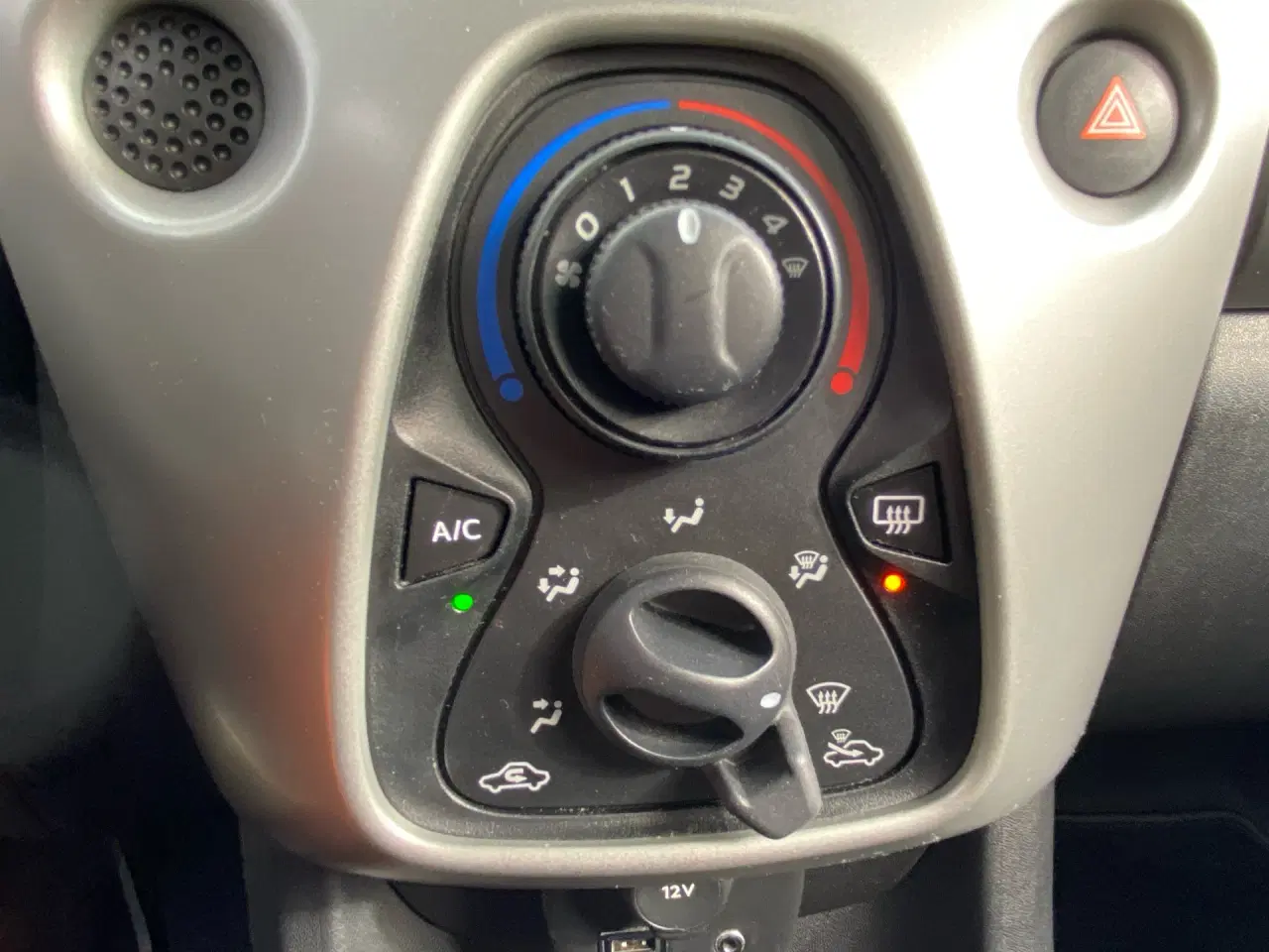 Billede 11 - Peugeot 108 1,0 e-Vti Active 69HK 5d