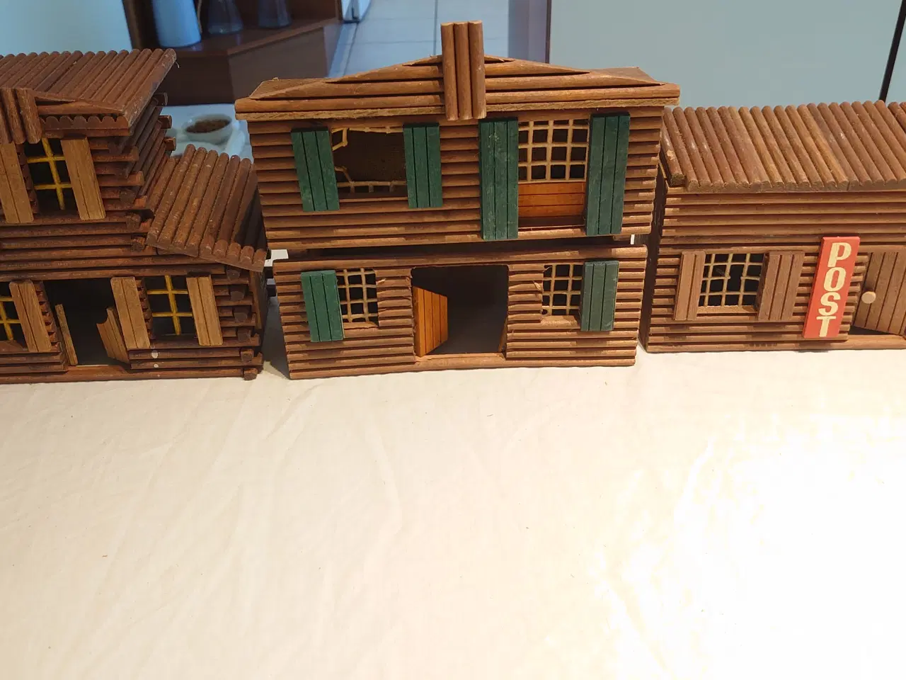 Billede 6 - Westernby:Fort Øst,10 bygninger og 15 fig. Ca 1970
