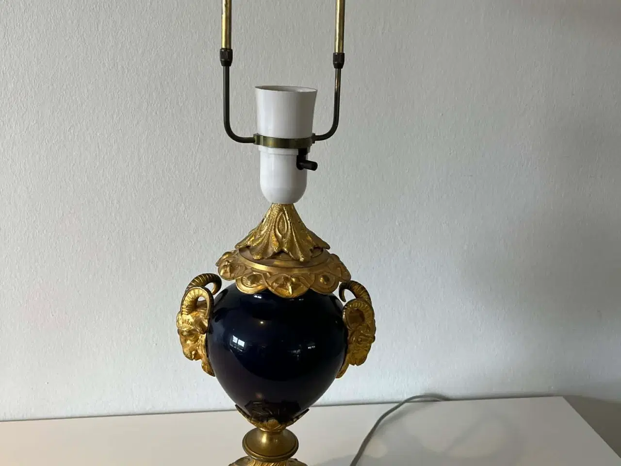 Billede 2 - Messing bord lampe