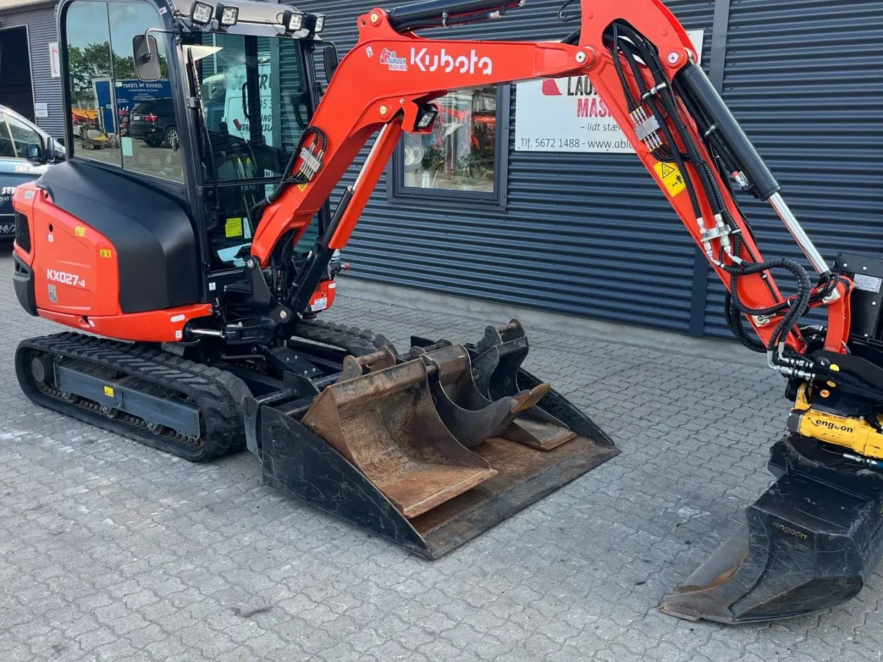 Billede 2 - Kubota kx027-4 Engcon rotortilt, Centralsmørring mm.