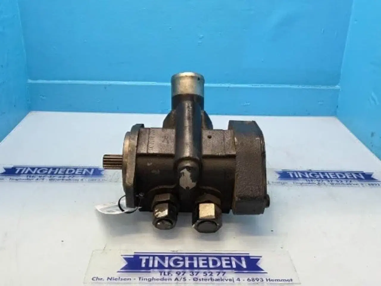 Billede 1 - New Holland T8.320  Smøreoliepumpe 84425104