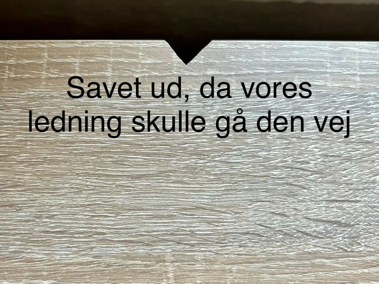 Billede 3 - TV bord til vægmontering